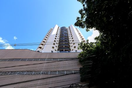 Apartamento para alugar com 52m², 1 quarto e 1 vaga Apartamento para alugar com 52m², 1 quarto e 1 vagaFachada
