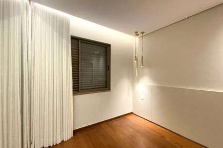 Apartamento para alugar com 80m², 2 quartos e 2 vagasSuite 1