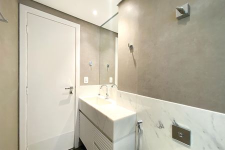 Apartamento para alugar com 80m², 2 quartos e 2 vagasBanheiro da Suíte 1