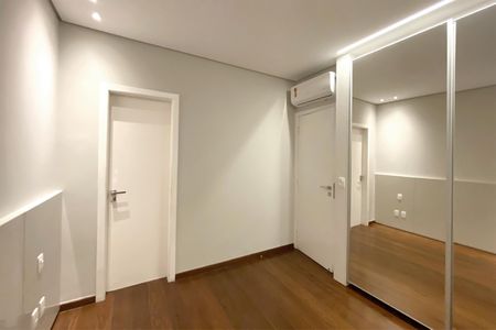 Apartamento para alugar com 80m², 2 quartos e 2 vagasSuite 1