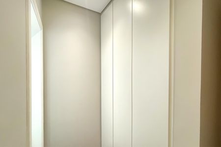 Apartamento para alugar com 80m², 2 quartos e 2 vagasCorredor