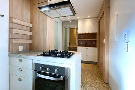 Apartamento para alugar com 80m², 2 quartos e 2 vagasCozinha