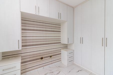 Casa de condomínio à venda com 64m², 2 quartos e 2 vagasSuíte 1