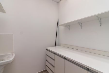 Casa de condomínio à venda com 64m², 2 quartos e 2 vagasÁrea de Serviço