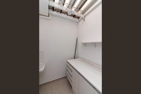 Casa de condomínio à venda com 64m², 2 quartos e 2 vagasÁrea de Serviço