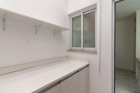 Casa de condomínio à venda com 64m², 2 quartos e 2 vagasÁrea de Serviço