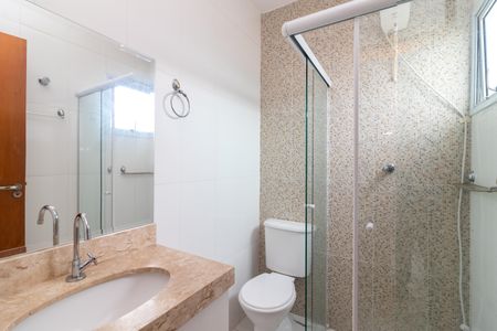 Casa de condomínio à venda com 64m², 2 quartos e 2 vagasBanheiro da Suíte 2