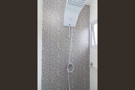 Casa de condomínio à venda com 64m², 2 quartos e 2 vagasBanheiro da Suíte 1