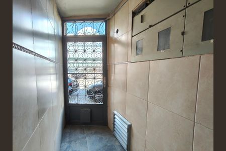 Apartamento à venda com 106m², 2 quartos e sem vaga Apartamento à venda com 106m², 2 quartos e sem vagaFachada do Prédio