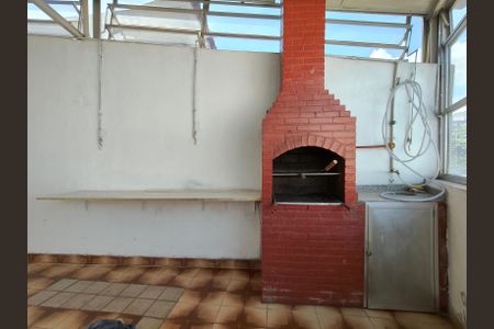 Apartamento à venda com 106m², 2 quartos e sem vaga Apartamento à venda com 106m², 2 quartos e sem vagaChurrasqueira