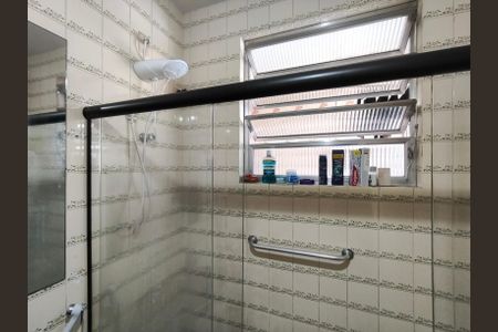 Apartamento à venda com 106m², 2 quartos e sem vaga Apartamento à venda com 106m², 2 quartos e sem vagaBanheiro Corredor
