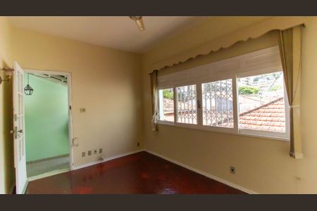 Casa para alugar com 2 quartos, 90m² em Pé Pequeno, Niterói