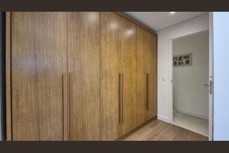 Apartamento à venda com 93m², 2 quartos e 3 vagasSuíte