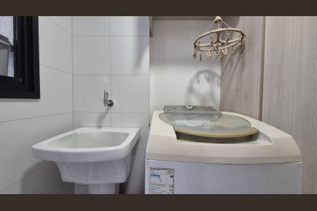 Apartamento à venda com 93m², 2 quartos e 3 vagasArea de serviço