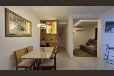 Sala de apartamento à venda com 2 quartos, 93m² em Campestre, Santo André