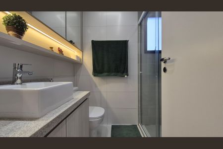 Apartamento à venda com 93m², 2 quartos e 3 vagasBanheiro da suíte