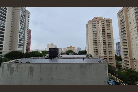 Apartamento à venda com 93m², 2 quartos e 3 vagasVista
