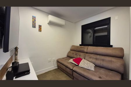 Apartamento à venda com 93m², 2 quartos e 3 vagasSala