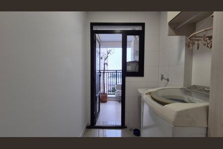 Apartamento à venda com 93m², 2 quartos e 3 vagasArea de serviço