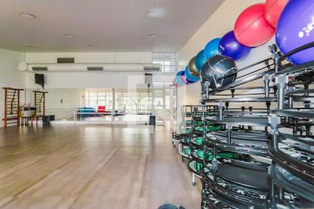 Apartamento para alugar com 104m², 2 quartos e 2 vagasÁrea comum - Academia