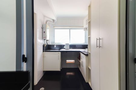 Apartamento para alugar com 104m², 2 quartos e 2 vagasCozinha e Área de Serviço