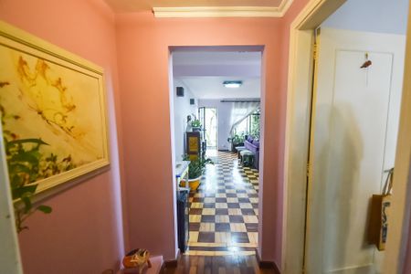 Casa à venda com 259m², 3 quartos e 2 vagas Casa à venda com 259m², 3 quartos e 2 vagasHall