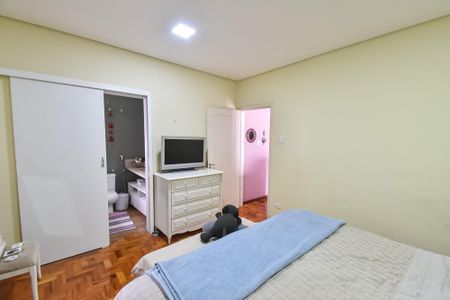 Casa à venda com 259m², 3 quartos e 2 vagas Casa à venda com 259m², 3 quartos e 2 vagasSuíte