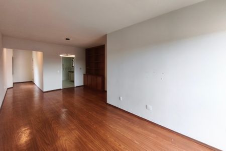 Sala de apartamento para alugar com 2 quartos, 118m² em Vila Paraiso, Campinas