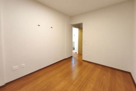 Quarto Suíte de apartamento para alugar com 2 quartos, 118m² em Vila Paraiso, Campinas
