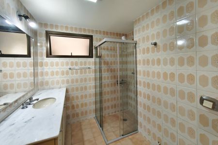 Apartamento à venda com 118m², 2 quartos e 1 vagaBanheiro Social