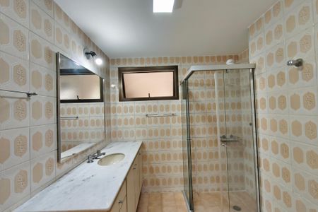 Apartamento à venda com 118m², 2 quartos e 1 vagaBanheiro Social