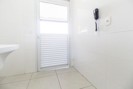 Apartamento à venda com 74m², 2 quartos e 2 vagas Apartamento à venda com 74m², 2 quartos e 2 vagasÁrea de Serviço