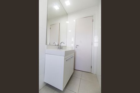 Apartamento à venda com 74m², 2 quartos e 2 vagas Apartamento à venda com 74m², 2 quartos e 2 vagasBanheiro 2