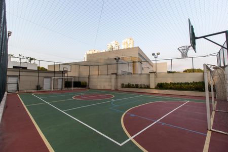 Apartamento à venda com 74m², 2 quartos e 2 vagasQuadra Esportiva