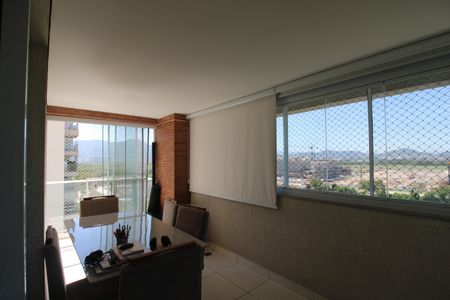 Apartamento à venda com 102m², 3 quartos e 2 vagasSala - Varanda