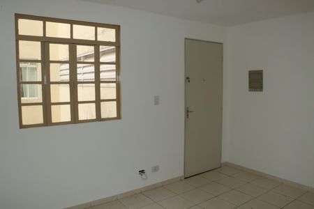 Apartamento para alugar com 2 quartos, 49m² em Roselândia, Cotia