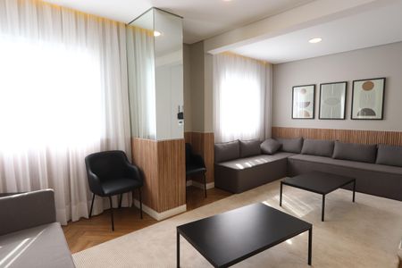 Apartamento para alugar com 35m², 2 quartos e sem vagaÁrea comum - Salão de festas