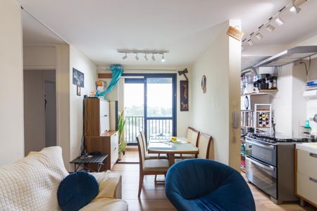 Sala  de apartamento à venda com 2 quartos, 54m² em Centro, Osasco