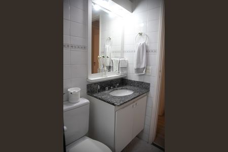 Apartamento à venda com 93m², 3 quartos e 2 vagasBanheiro