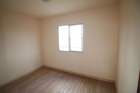 Quarto 2 de apartamento para alugar com 2 quartos, 45m² em Riacho das Pedras, Contagem