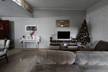 Apartamento à venda com 100m², 2 quartos e 1 vaga Apartamento à venda com 100m², 2 quartos e 1 vagaSala