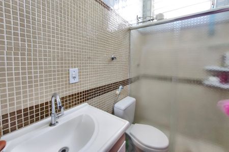 Apartamento à venda com 100m², 2 quartos e 1 vaga Apartamento à venda com 100m², 2 quartos e 1 vagaBanheiro