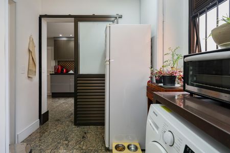 Apartamento à venda com 143m², 3 quartos e 2 vagasÁrea de Serviço