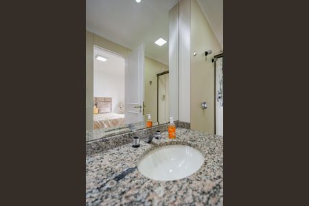 Apartamento à venda com 143m², 3 quartos e 2 vagasBanheiro da Suíte 2