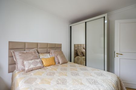 Apartamento à venda com 143m², 3 quartos e 2 vagasSuíte 2