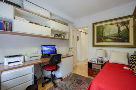 Apartamento à venda com 143m², 3 quartos e 2 vagasSuíte 3