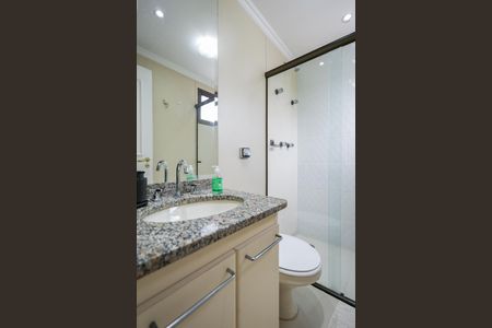 Apartamento à venda com 143m², 3 quartos e 2 vagasBanheiro da Suíte 3