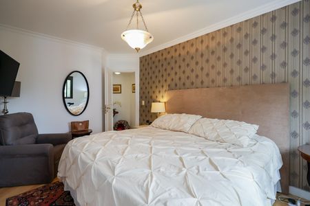 Apartamento à venda com 143m², 3 quartos e 2 vagasSuíte 1