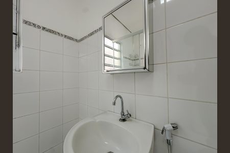 Casa à venda com 80m², 2 quartos e sem vagaBanheiro