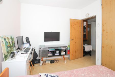 Apartamento à venda com 110m², 3 quartos e 1 vagaQuarto 2